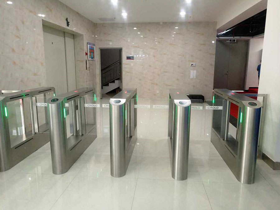 ��ɼ�����������Ž�ͨ��